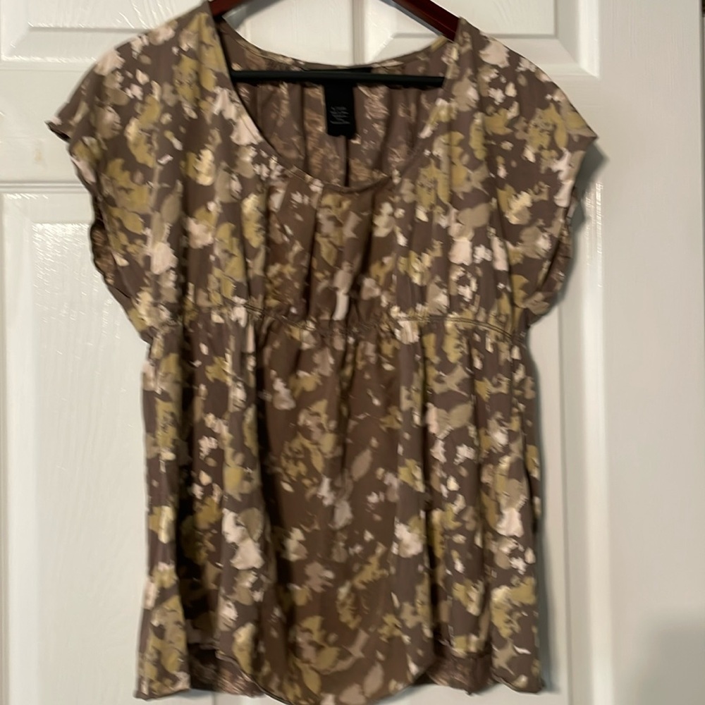 flutter sleeve top
